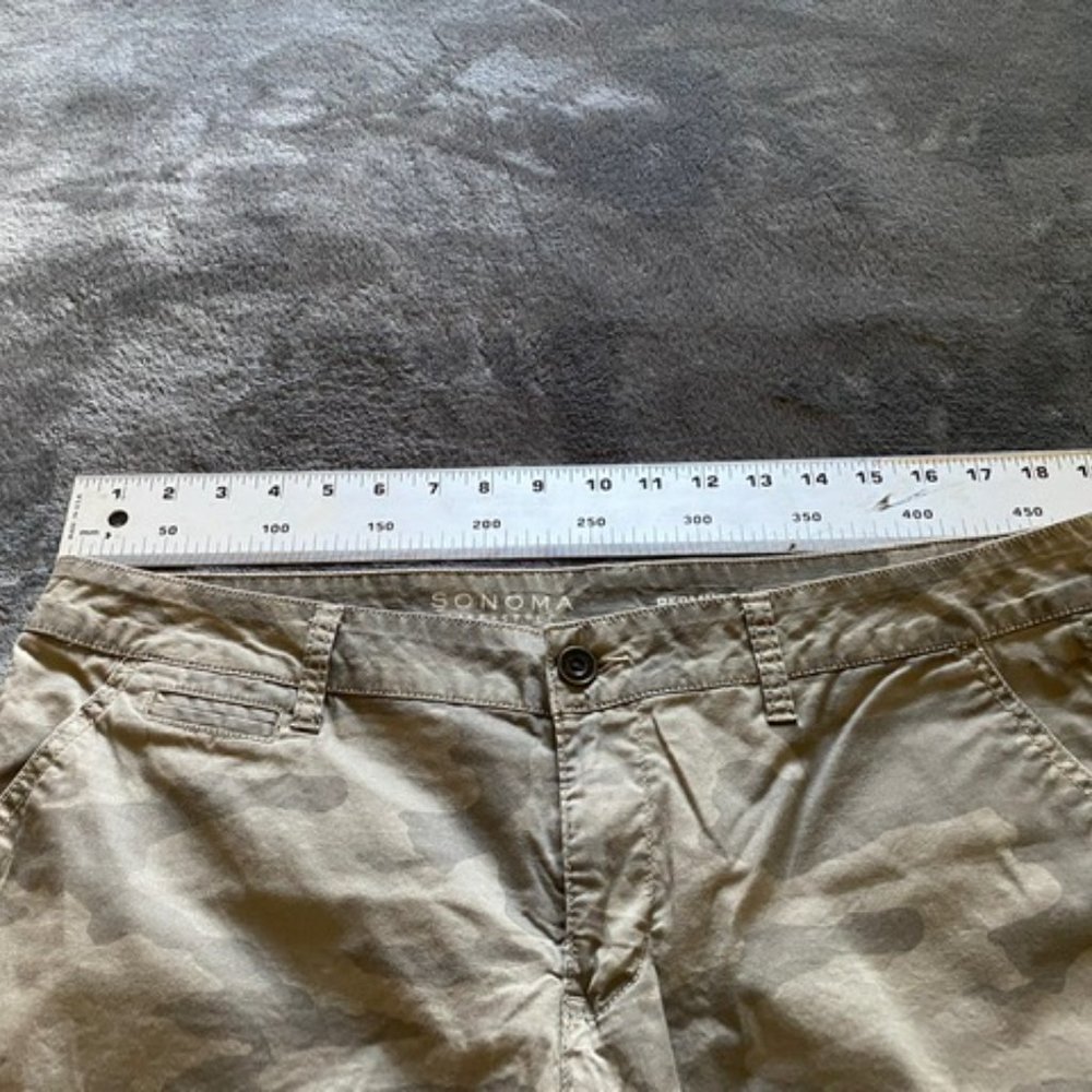 Sonoma Life+Style Women's Bermuda Camo Shorts - Picture 3 of 5